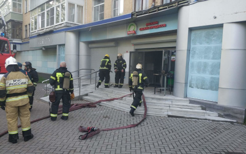 В Коврове горел продуктовый магазин