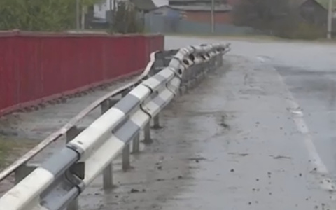 Во Владимирской области школьник разбил голову на ветхом мосту