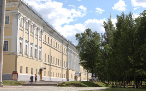 Какие интересные экспонаты хранятся во Владимиро-Суздальском музее?