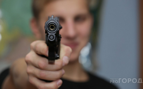 Госдума запретила иметь оружие рецидивистам и пьяницам