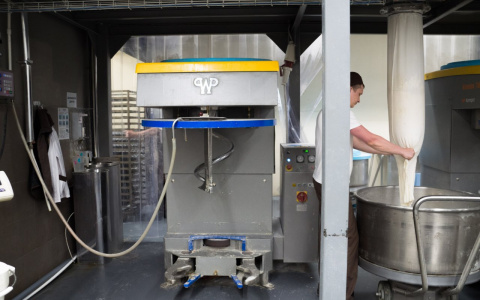 Один день на заводе. ПроГород узнал, что добавляют во владимирский хлеб