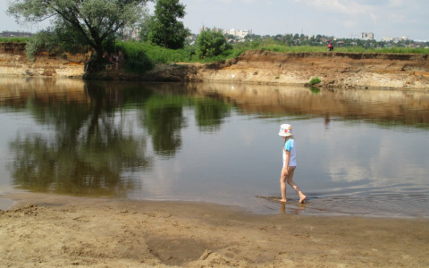 МЧС озвучили список мест массового отдыха людей на воде в регионе