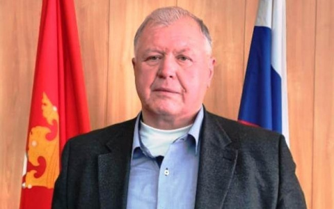 На 70-м году жизни от коронавируса скончался глава Александровского района