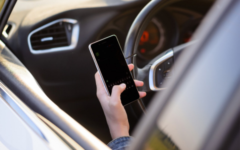 Теперь жителям нашего региона помогут в дороге: привезут бензин, организуют ремонт