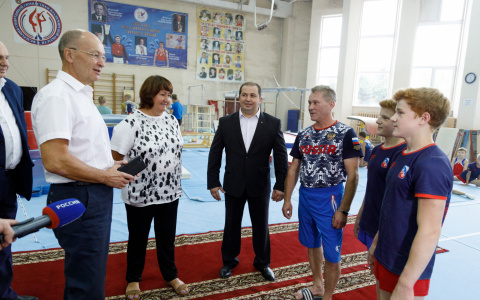 Елена Вяльбе встретилась с владимирскими спортсменами