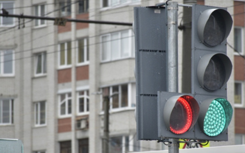 Во Владимире на двух аварийных перекрёстках появятся светофоры