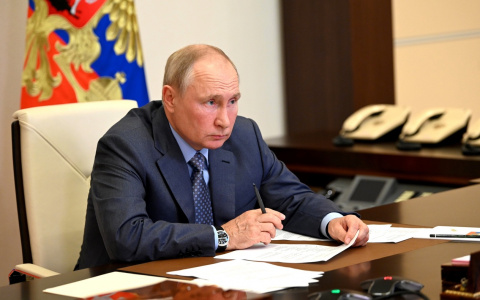 Владимир Путин: Я рассчитываю, что «Единая Россия» сохранит свои позиции после выборов