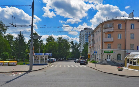 Во Владимире запретили парковку в районе Садовой площади