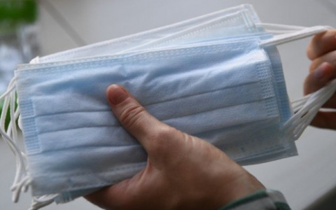 На продаже контрафактных масок владимирской ОКБ женщина заработала 10 млн рублей