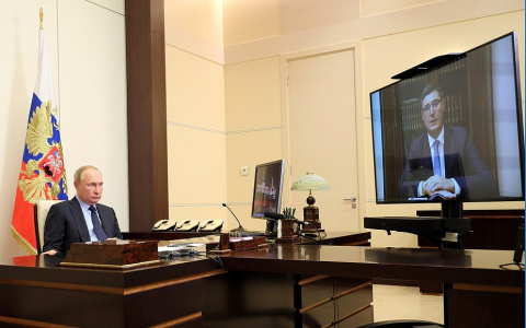 фото 
                Стало известно, о чём беседовал Путин с Александром Авдеевым            