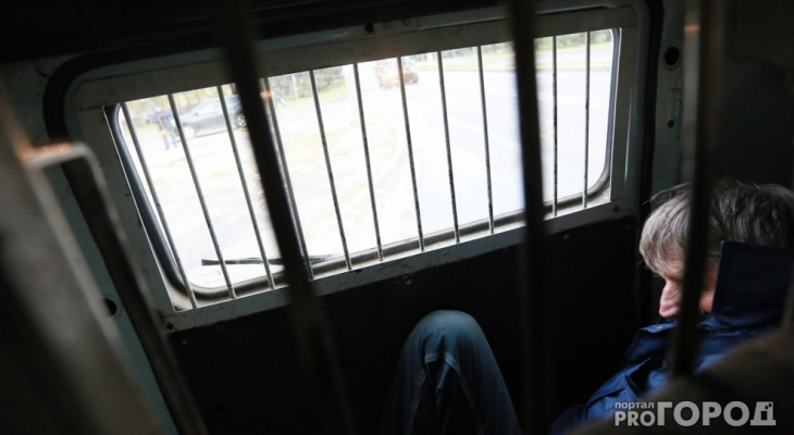 В Гусь-Хрустальном похитили двух мужчин, вывезли в лес и жестоко избили В Гусь-Хрустальном похитили двух мужчин, вывезли в лес и жестоко избили