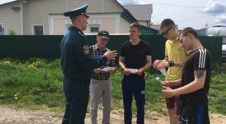 Во Владимире жителей частных домов предупредили об угрозе пожара