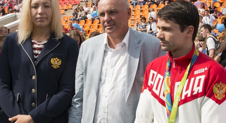 Андрей Шохин поздравил владимирскую спортсменку с победой