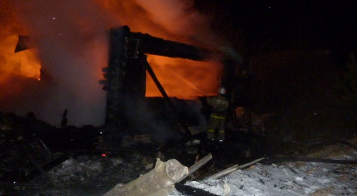 Ночью в Судогодском районе сгорел дотла жилой дом