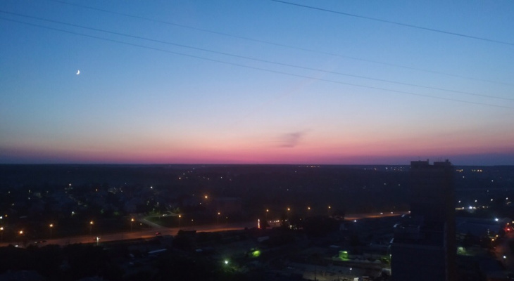 Фотосушка: владимирцы поделились великолепными снимками заката
