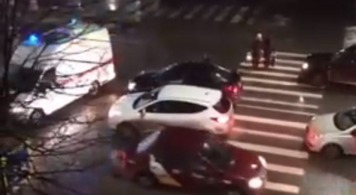 На улице Горького во Владимире сбили пешехода На улице Горького во Владимире сбили пешехода