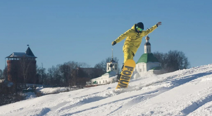 Владимирские сноубордисты покорили горку в самом центре Владимира