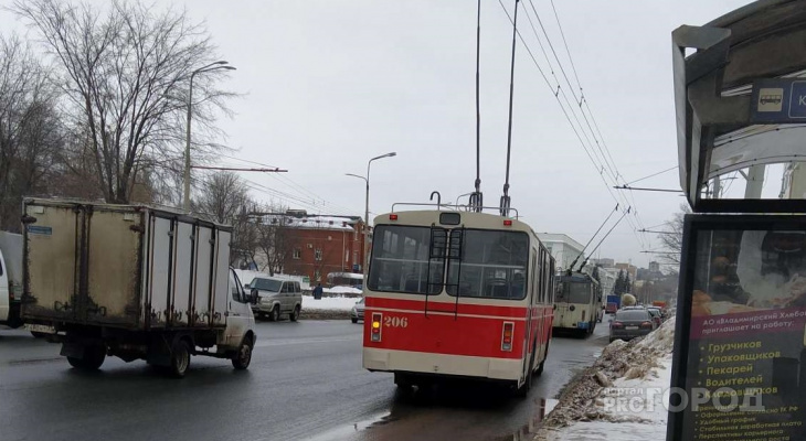 Во Владимире на обкатку вышел ретро-троллейбус