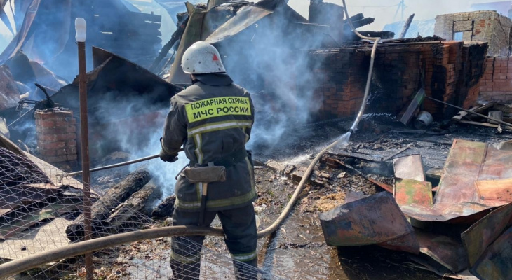 Во Владимирской области из-за халатности сгорели 4 дома