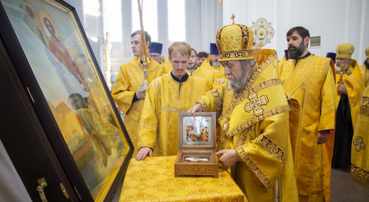 Завтра владимирцы будут встречать мощи Александра Невского Завтра владимирцы будут встречать мощи Александра Невского