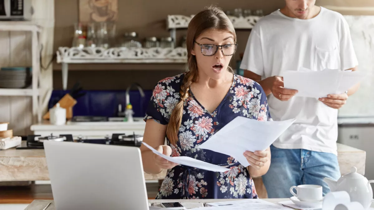 В России долги за ЖКХ будут взыскивать онлайн: что и когда изменится для жителей?