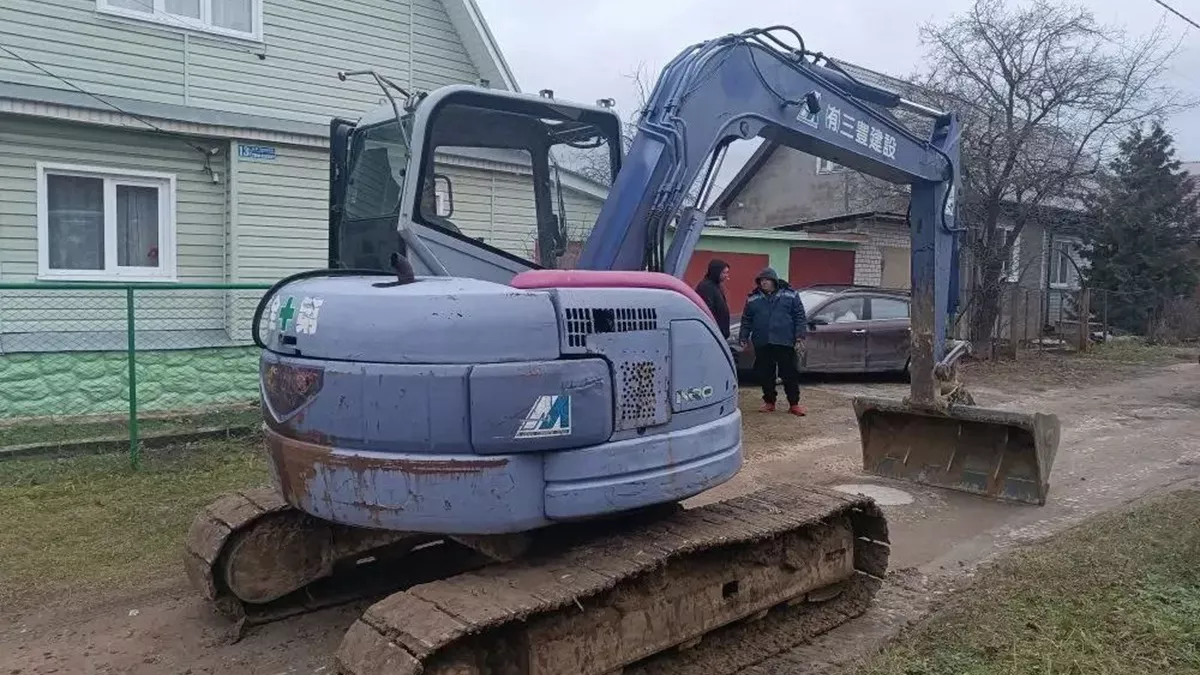 16-летний ковровчанин завел экскаватор ножом и отправился на нем на прогулку