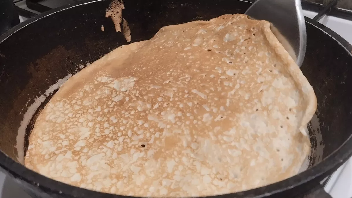 Тонкие блины на молоке: готовлю как бабушка — не рвутся и тают во рту. Делюсь рецептом — обязательно приготовьте своим домочадцам