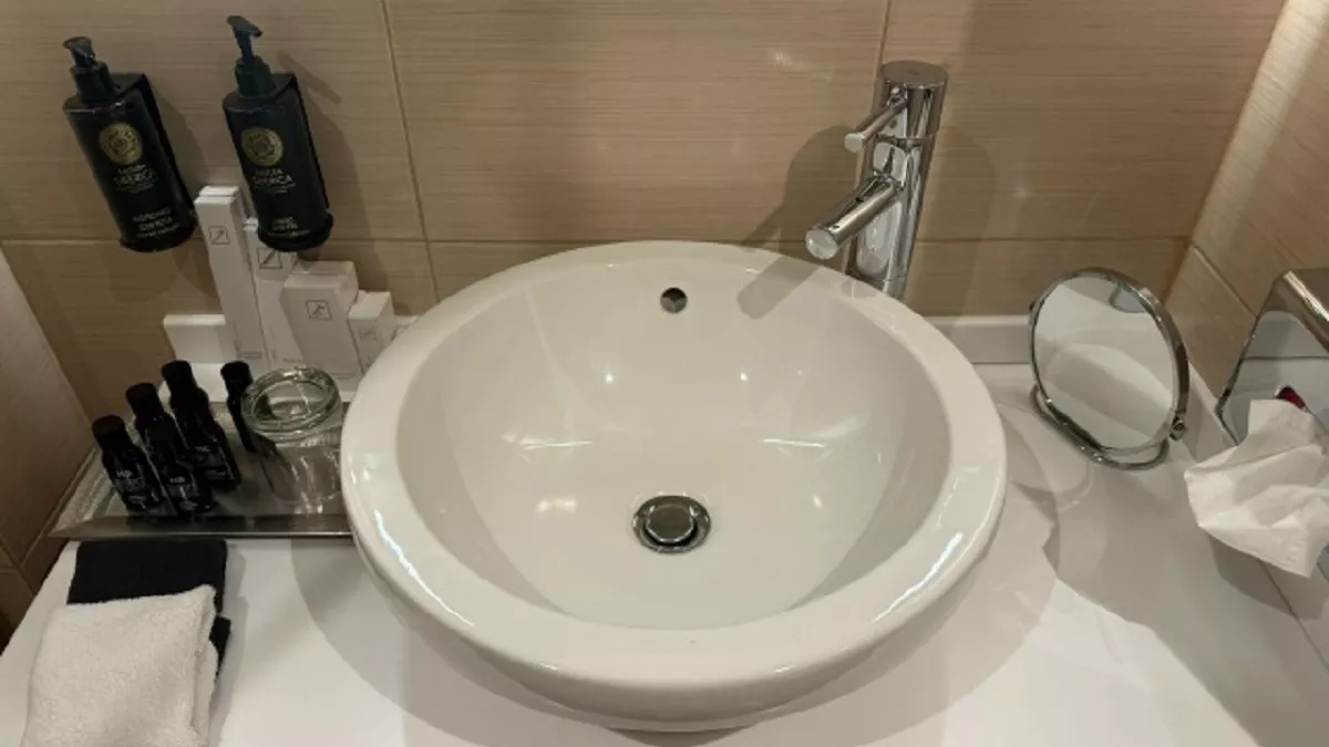 Засор в раковине: два простых и дешевых способа прочистить трубы без сантехника