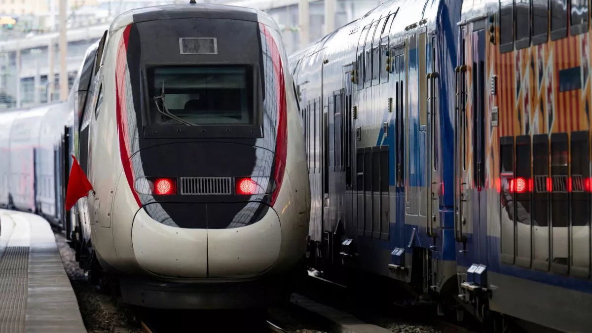 Россияне могут купить билеты на распроданные поезда