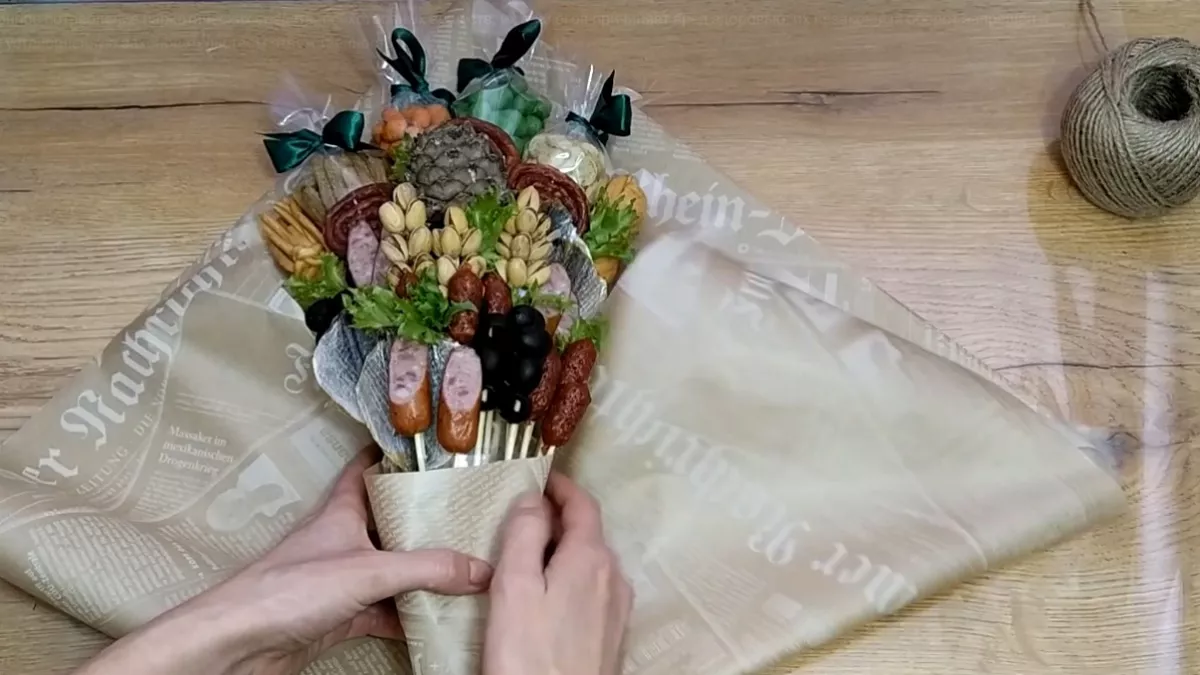 Опасно ли дарить съедобные букеты на 8 марта? Врачи поставили точку в вопросе