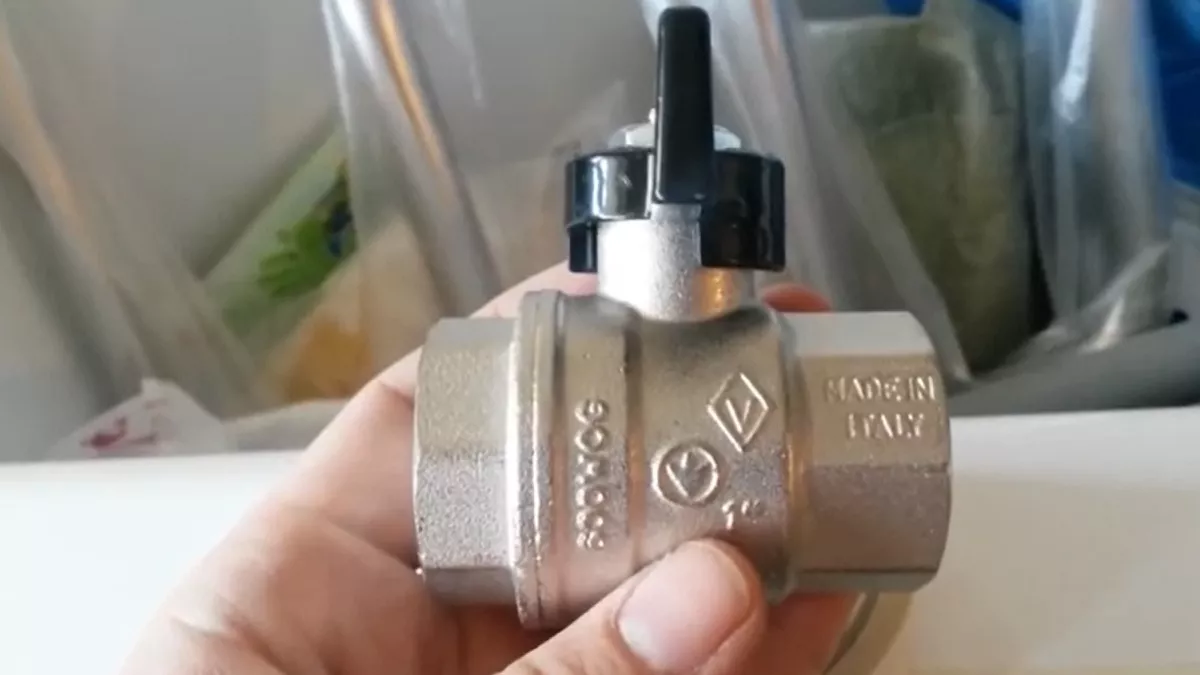 Как отличить газовые шаровые краны от водяных и почему это крайне важно для вашей жизни: простое объяснение