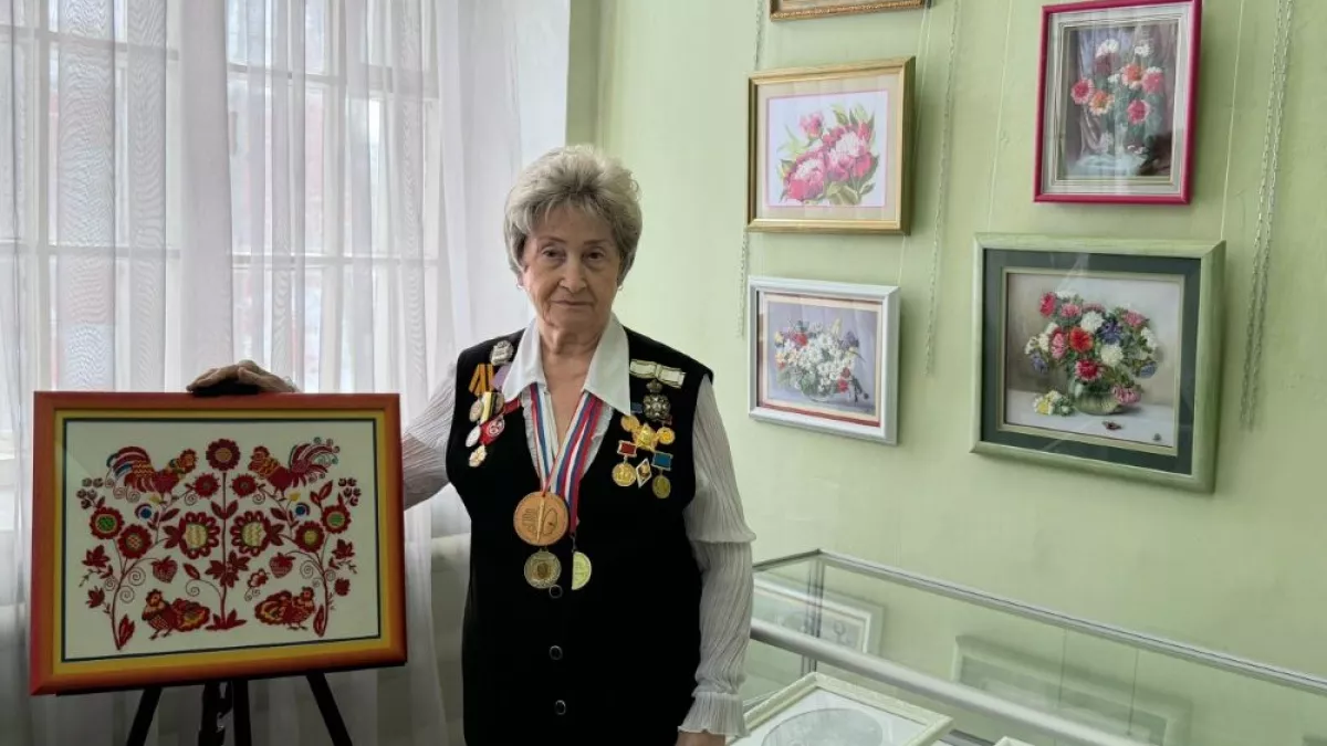 Жительница Камешковского округа владеет 27 техниками вышивки