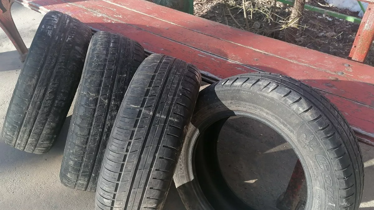 Когда российским водителям нужно менять шины на летние в 2026 году? Эксперты объяснили всё, что следует знать