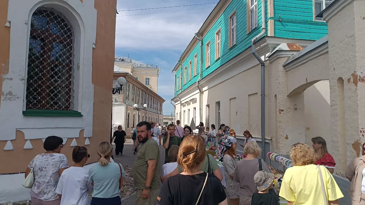 Майские выходные перенесли: как теперь будем отдыхать - календарь праздников от Минтруда