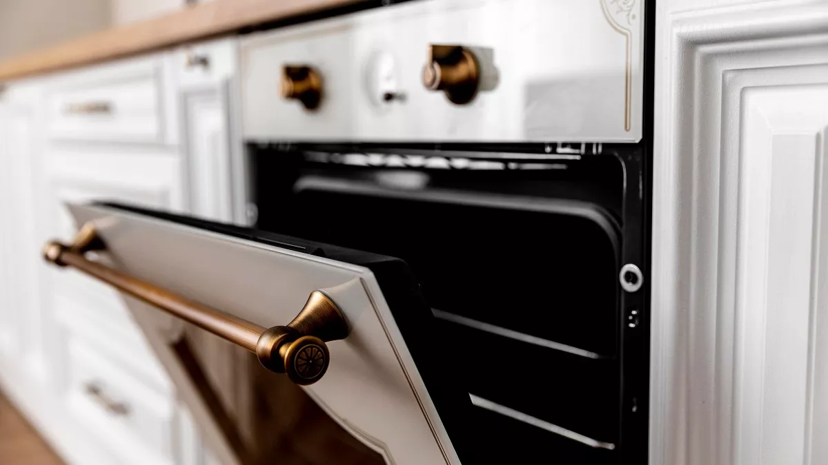 Как отмыть духовку до блеска за 20 минут без дорогой химии