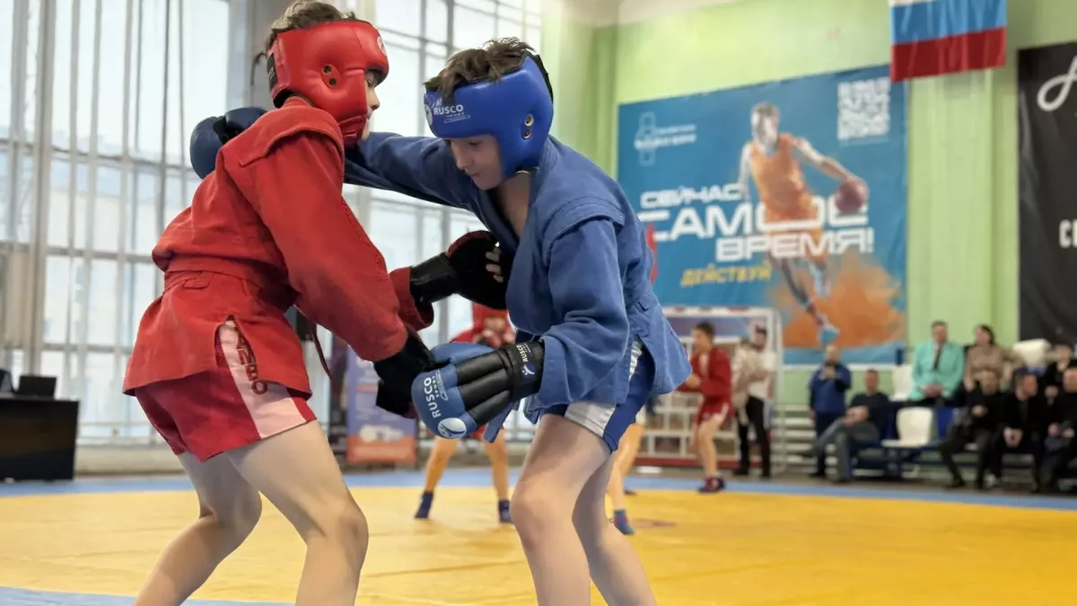 Во Владимире стартовал традиционный всероссийский турнир по самбо памяти тренера Владимира Анисимова