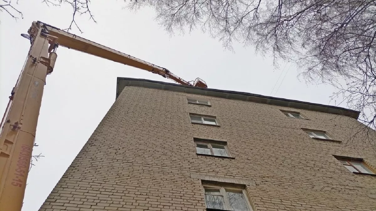 За зиму во Владимирской области 36 крыш не выдержали снега