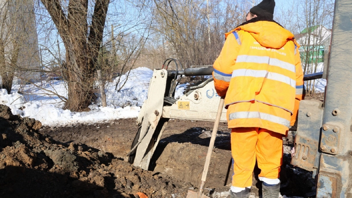 В мэрии Владимира отчитались о чистке тротуаров на 10 улицах