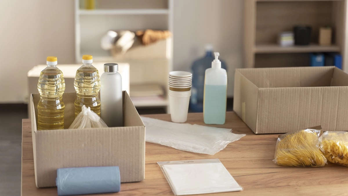 Больше не выбрасываю коробки из-под обуви: нашла 7 простых и полезных применений для дома