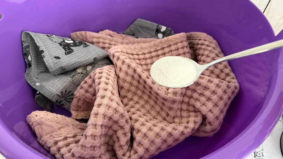 Как отбелить кухонные полотенца: японский способ без химии, который реально работает