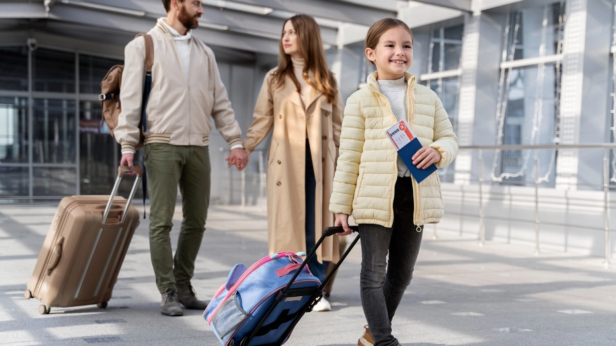 Куда поехать с детьми на весенние каникулы-2026: топ направлений по России для всех возрастов