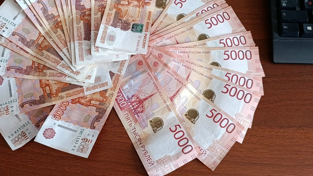 Жители Владимира перевели мошенникам 800 миллионов рублей за 2025 год