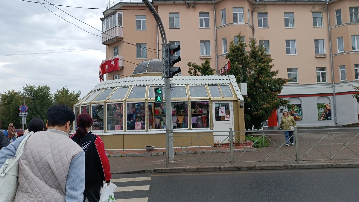 Эмоциональные вампиры не нападают наугад: 3 внутренних сигнала, которые их привлекают в вас