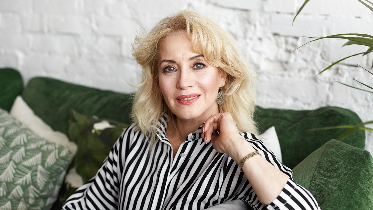 8 деталей, которые делают женщину старше: в каких случаях не поможет даже модная одежда