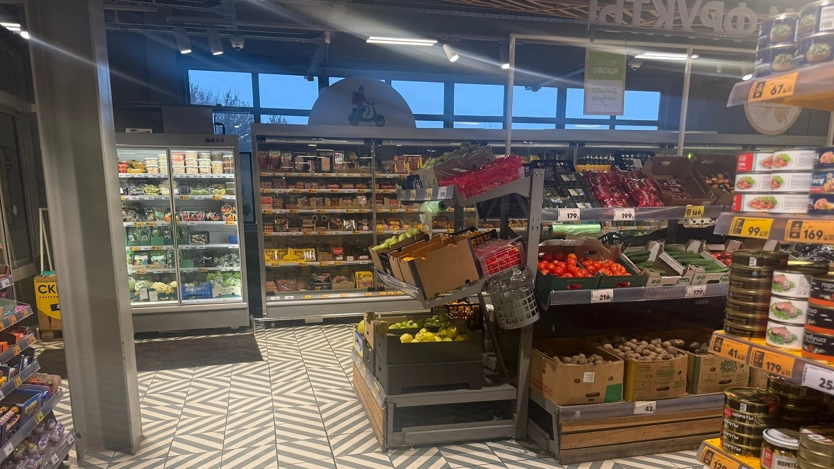 "Пятёрочка" реально в ударе: обзор 10 необычных новинок - от экзотических фруктов до куличей на любой вкус