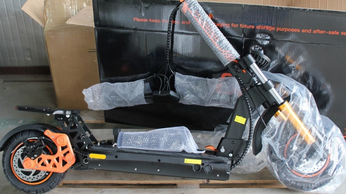 Владимирская таможня отправила в Минобороны конфискованные электросамокаты