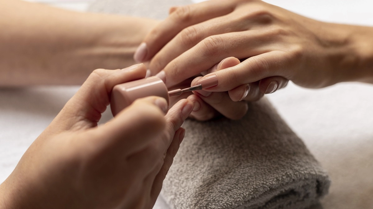 6 вариантов маникюра, которые всегда выглядят дорого вне зависимости от трендов