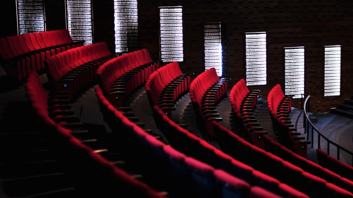 Юных артистов театров из Владимира приглашают на всероссийский фестиваль «Табуретка»