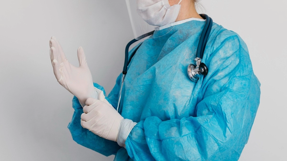 Во Владимире врачи вернули зрение девочке, получившей травму из-за упавшего снега с крыши