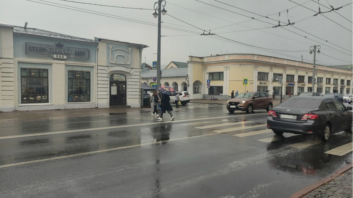 На нас обрушатся мощные дожди? Синоптики спорят о погоде на Пасху: новый прогноз для Центральной России